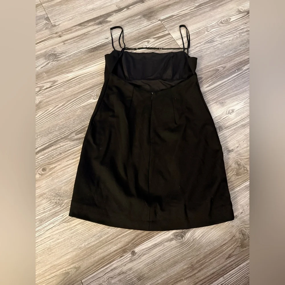 Black Abercrombie Dress - Picture 2 of 4